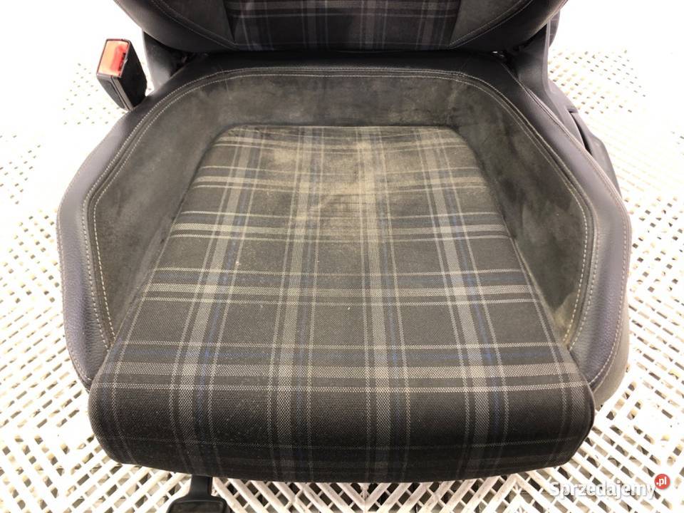 FOTEL LEWY PRZÓD VW SCIROCCO III Hatchback 0817 osobowe