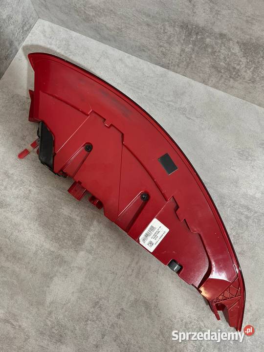 Porsche Carrera 911 991 LIFT 1519r lampa tył wielkopolskie Wijewo