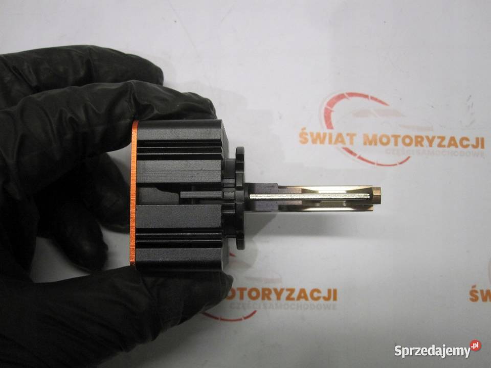 VOLVO V50 żarnik Kielce sprzedam