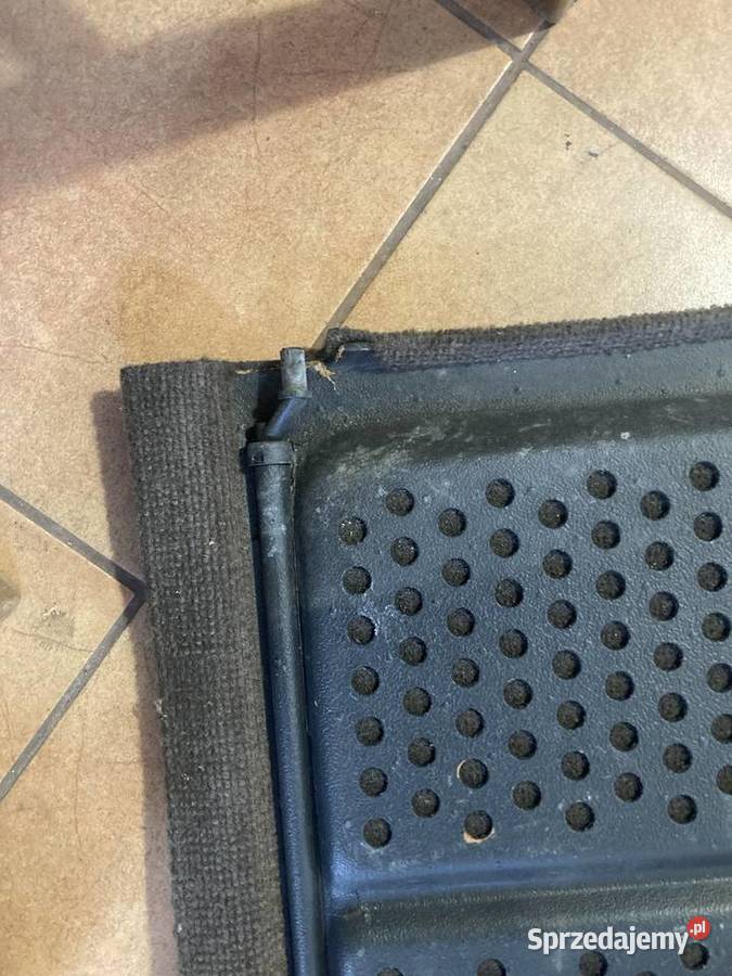 półka bagaznika Golf 2 Rakoniewice sprzedam