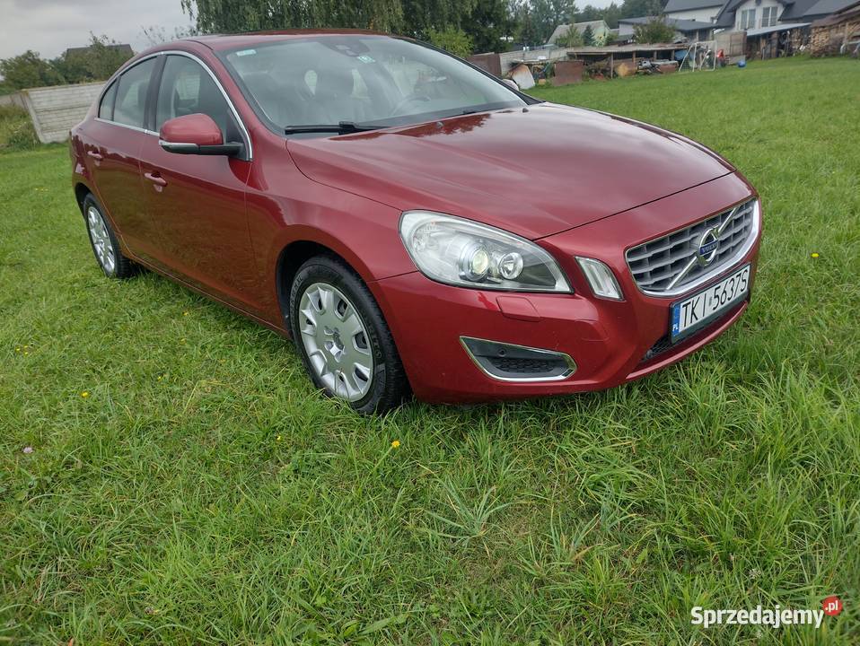 Volvo S60 limuzyna benzyna 180 skórzana tapicerka S60 Kielce sprzedam