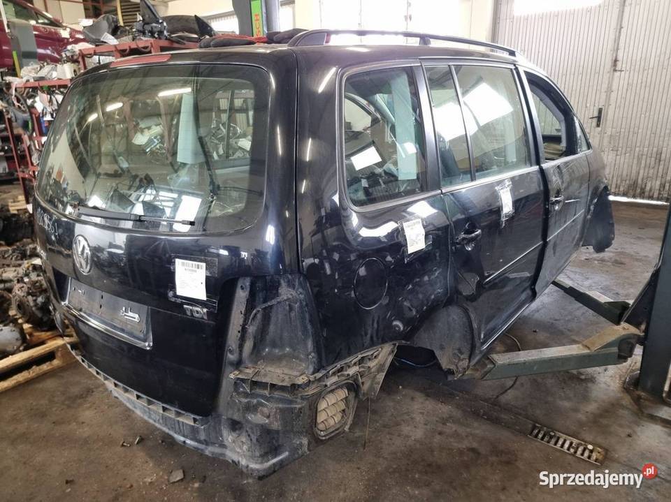 ĆWIARTKA BŁOTNIK PRAWY TYŁ VOLKSWAGEN TOURAN osobowe Lipno