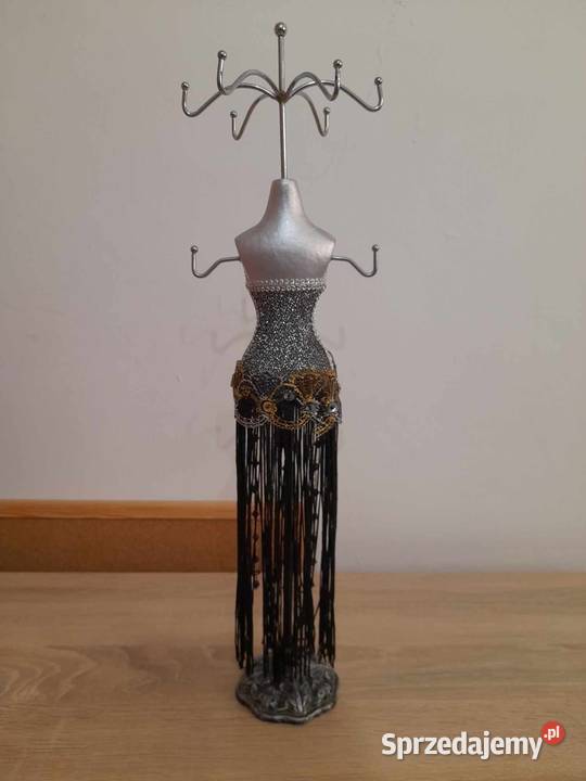 Stojak na biżuterię Chynowo