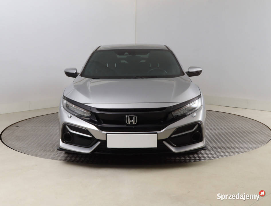 Honda Civic 10 VTEC Turbo światła LED Bielany Wrocławskie