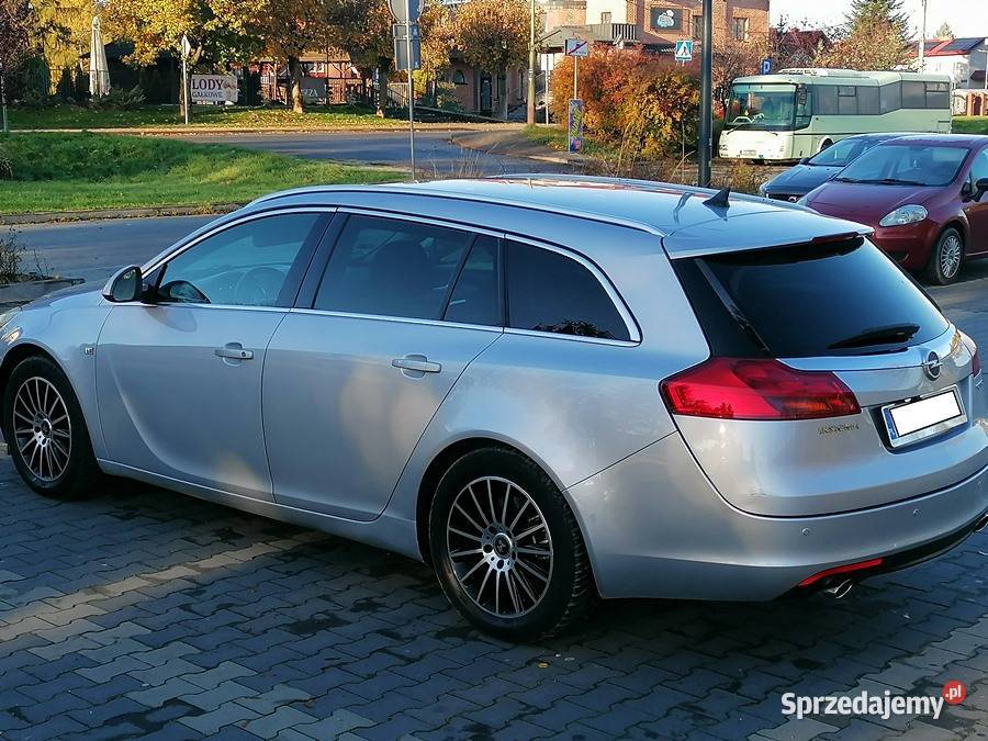Opel InsigniaBenzyna 16 16v Turbo elektryczne szyby Insignia Sanok