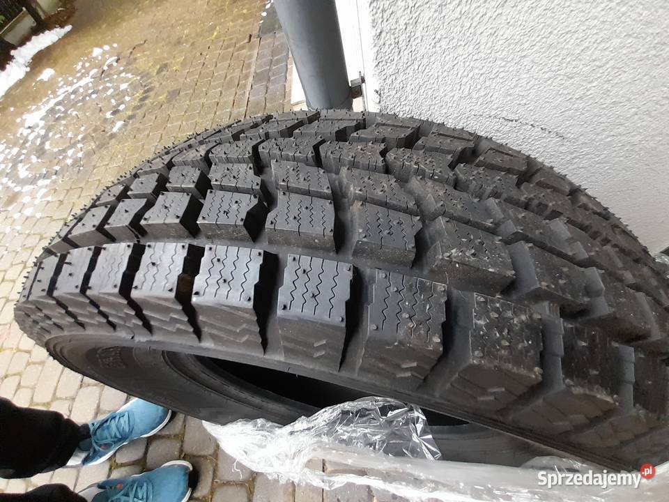 opona 2356517 Dunlop Grand Trek SJ6 nowa Bobrowiec