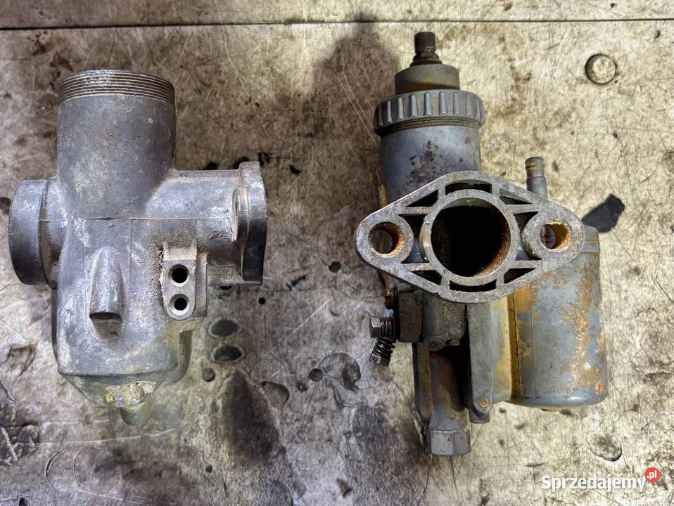 Dwa gaźniki IKOV małopolskie Ćwików