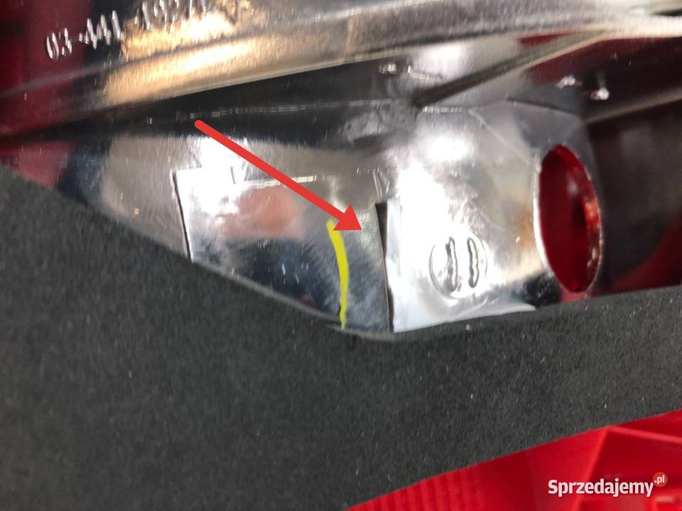 AUDI A4 B5 091996121998 SEDAN Lampa tylna lewa świętokrzyskie sprzedam