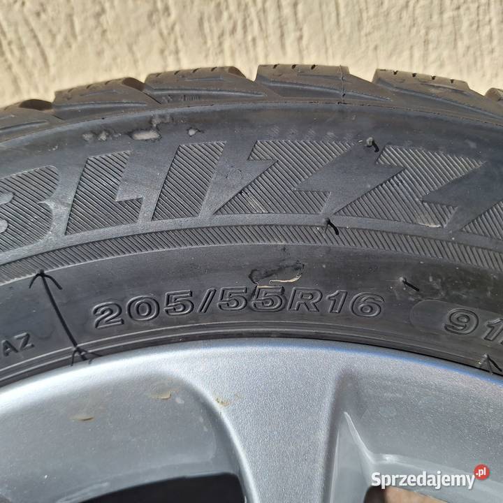 Koła zimowe AUDI 16 Bridgestone 20555R16 Opatów sprzedam