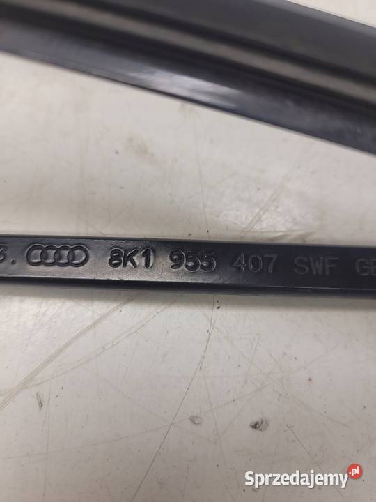 RAMIĘ WYCIERACZKI LEWE AUDI A4 B8 EU 8K1955407 Przystajń