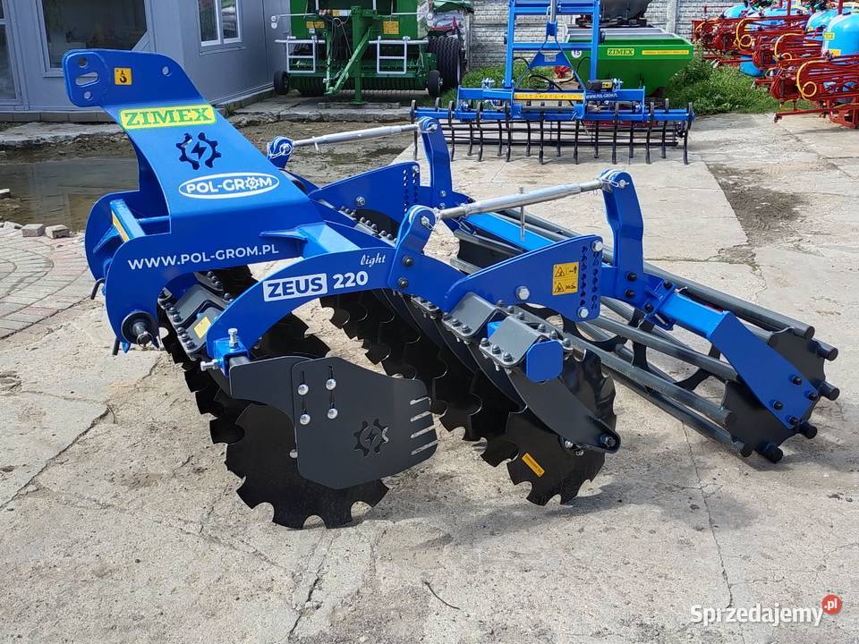 Brona talerzowa uprawowościerniskowa BTL ZEUS Łęczyca