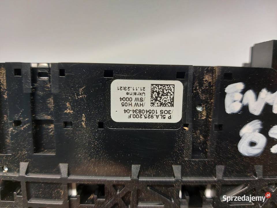 SKODA Enyaq 5LA iV85 PANEL PRZEŁĄCZNIKÓW KONSOLI dolnośląskie