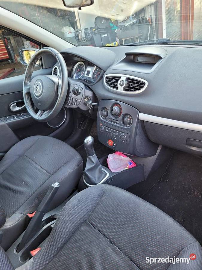 Renault Clio 3 kombi 12 tce 241000km Żory