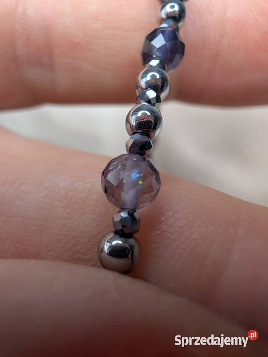 Bransoletka różaniec kamienie iolit krzyż małopolskie Olkusz