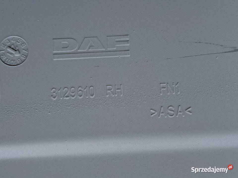 DAF XF XG OBUDOWA STOPNIA PRAWEGO STOPNICA PRAWA ciężarowe Bieleń