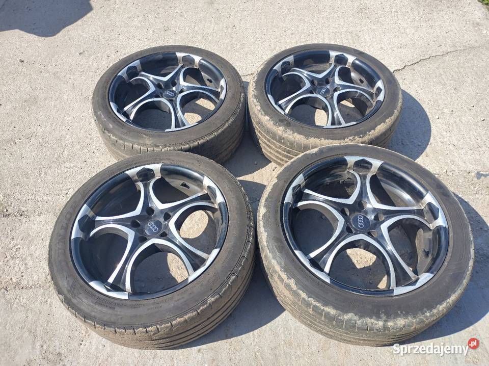 Felgi R18 Carmani CA4 czarny Średnica 18" Ząbki sprzedam