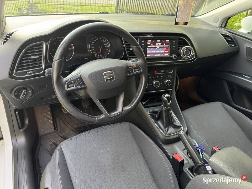 Sprzedam Seat Leona 16 TDI 110 2014 wersja Full