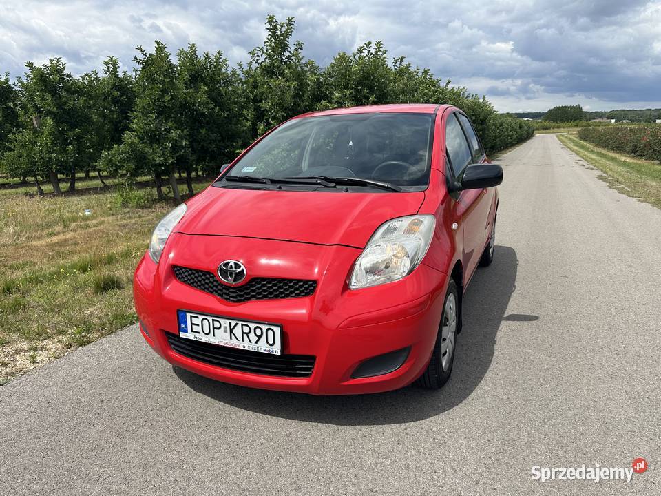 Toyota Yaris II 10 Benzyna 2009 Salon Polska mazowieckie Mogielnica