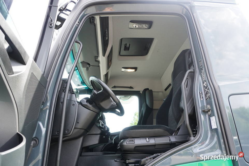 Ciągnik siodłowy MercedesBenz Actros 1835 90 serwisowany w ASO Kraków