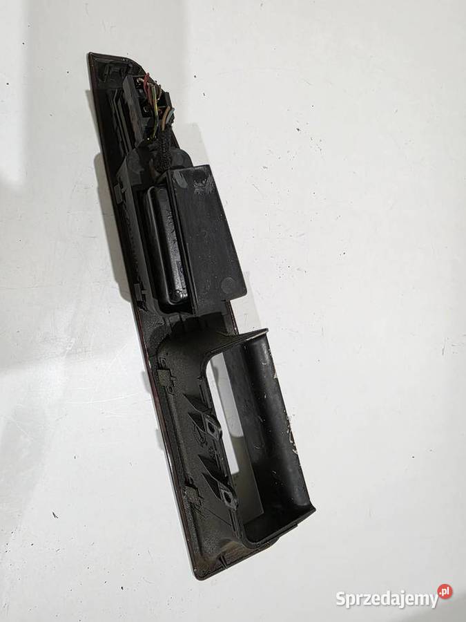 Panel sterowania szyb prawy tył Audi A8D2 Rok produkcji 2001 Iława