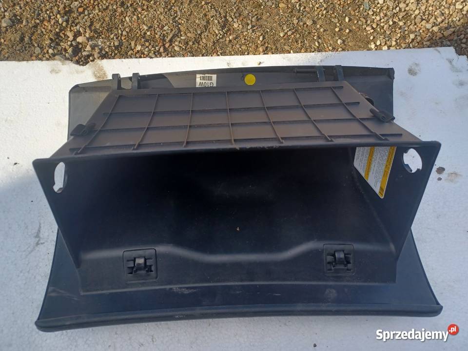 Schowek Pasażera Kia Carens 2 Wisznice sprzedam