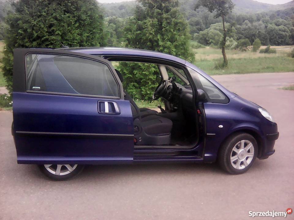 Peugeot 1007 14 BenzynaLPG Srogów Górny sprzedam