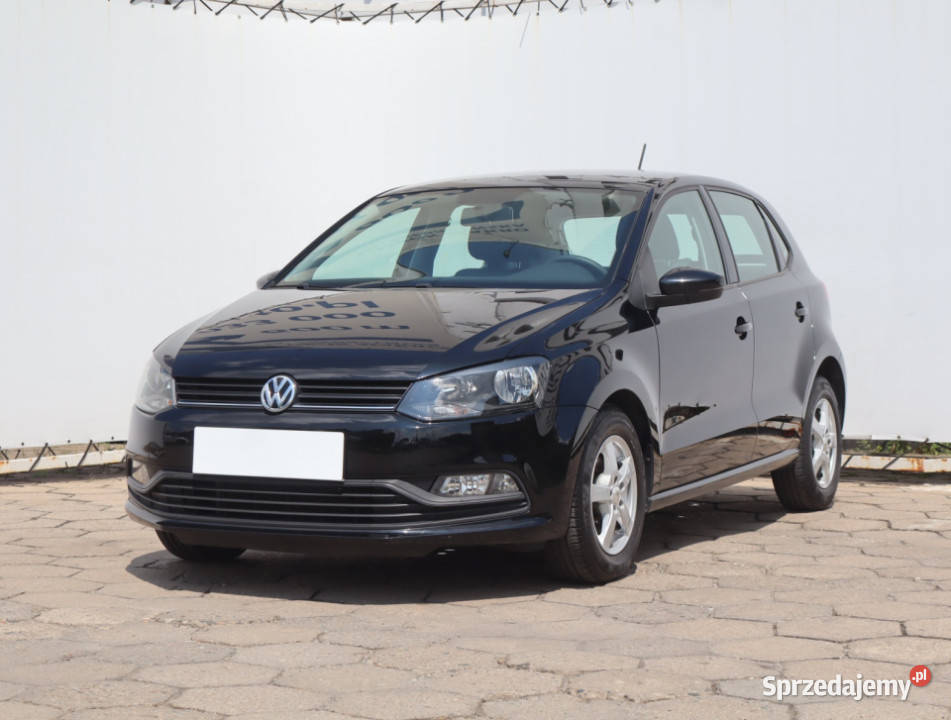 VW Polo 10 Rok produkcji 2016 Łódź