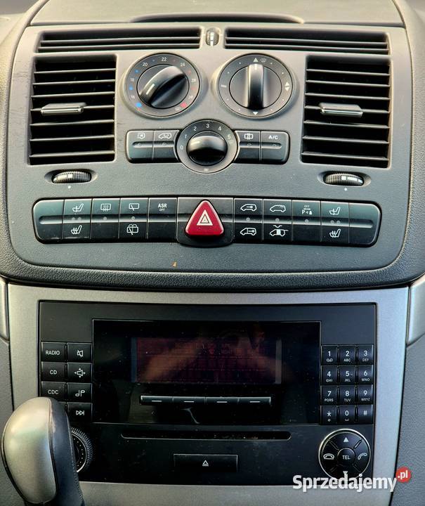 MercedesBenz Mercedes Viano 8 osób Rok produkcji 2010 sprzedam