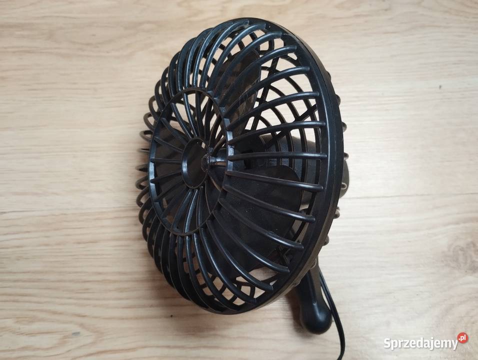 Wiatraczek do auta ciagnika 12V