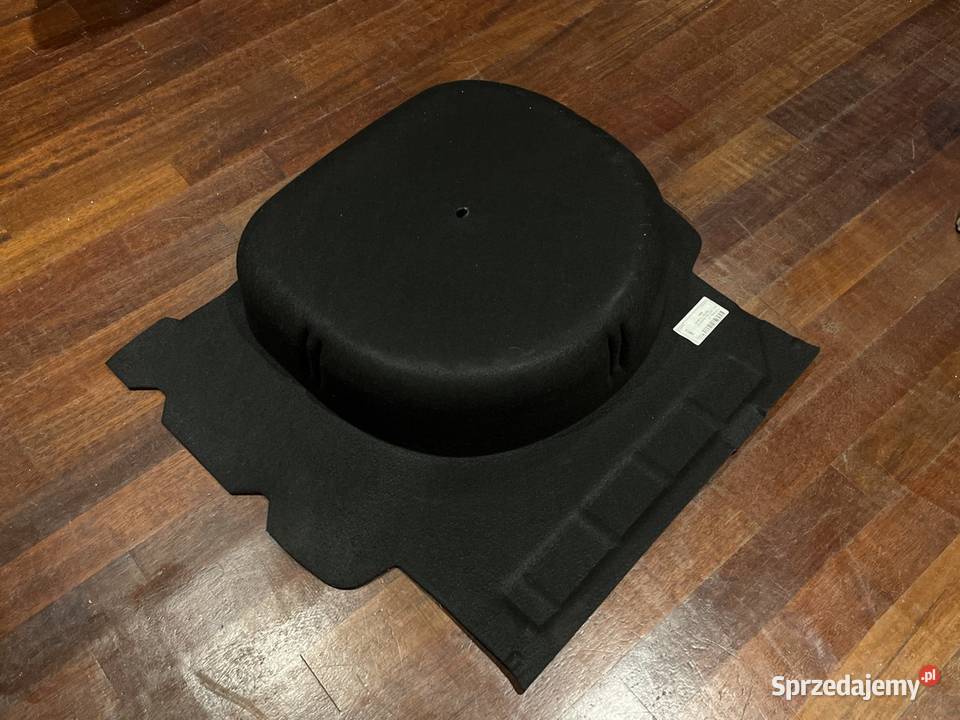 obudowa wnęki koła bagażnika BMW e61 wykładzina Ruda Śląska
