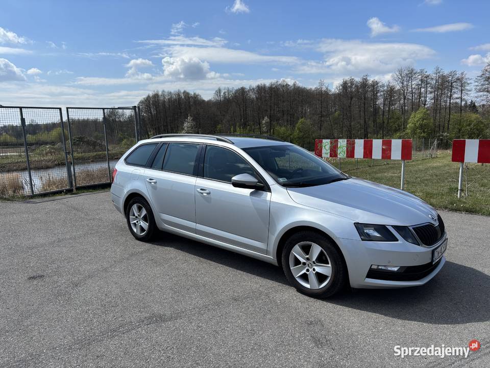 Skoda Octavia 16 TDI światła LED