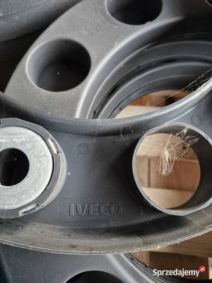 Kołpak dekiel pokrywa koła Iveco Stralis