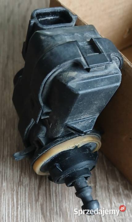 silniczek regulacji położenia świateł w lampie Tarnobrzeg