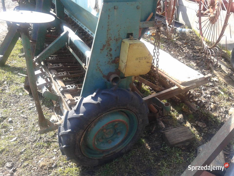 przewracarka taśmowa zawieszana Nowa Słupia