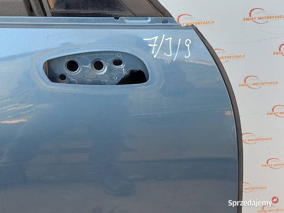 C4 GRAND PICASSO II 15r drzwi prawe przód 40 Drzwi Kielce