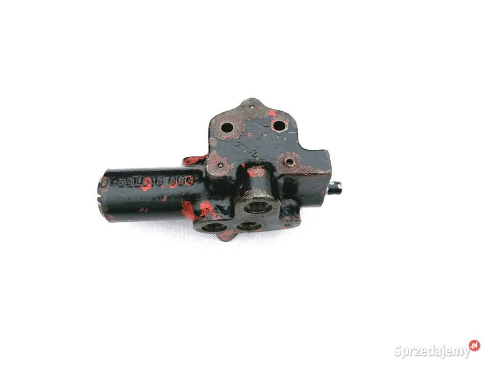 Zawór hydrauliczny Massey Ferguson 9240 Części zamienne Zajęczniki