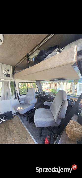 Kamper Mercedes Hymer s660 1982 Rok produkcji 1982 Dopiewo