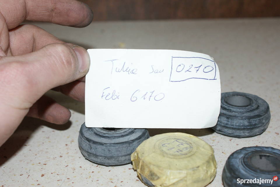 Silentblock wahacza przód LP zewnętrzny FORD Białobrzegi sprzedam