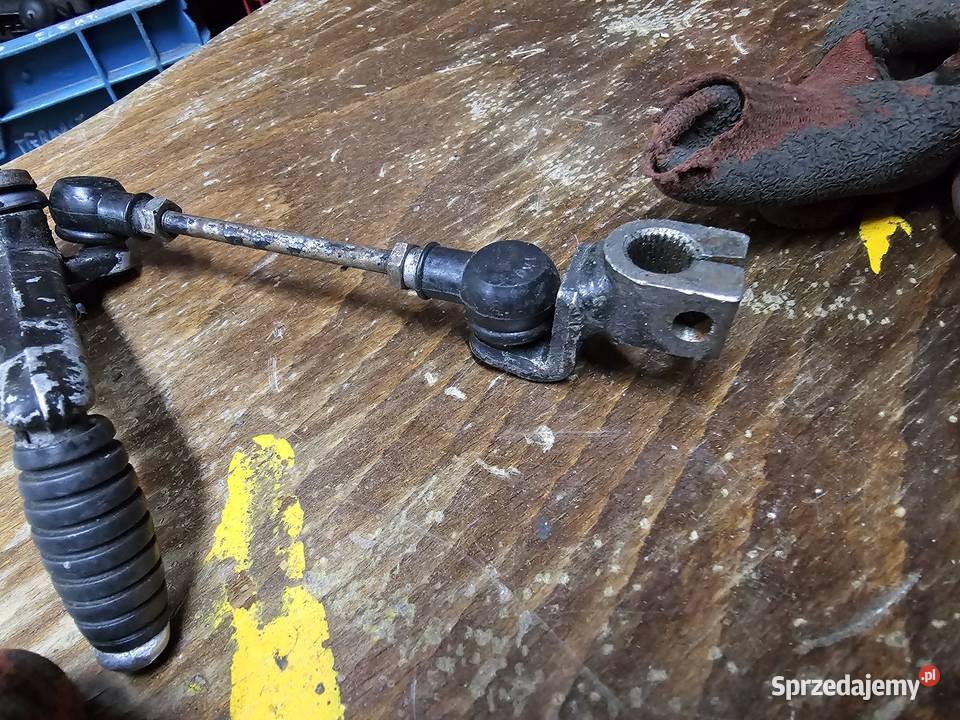 Kawasaki GPZ 600 stopka wajcha cięgno biegów