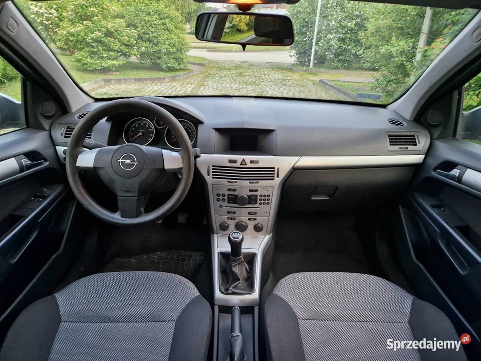 Astra H 2009r 16Lpg Klima Alufelgi Stan Zarejestrowany w Polsce małopolskie sprzedam
