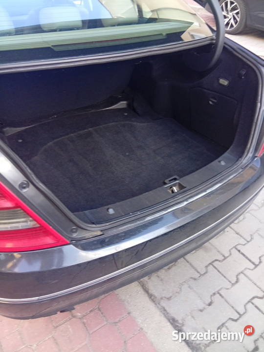Zamienię Mercedesa W204 22 CDI 2008 na MINI Korytów