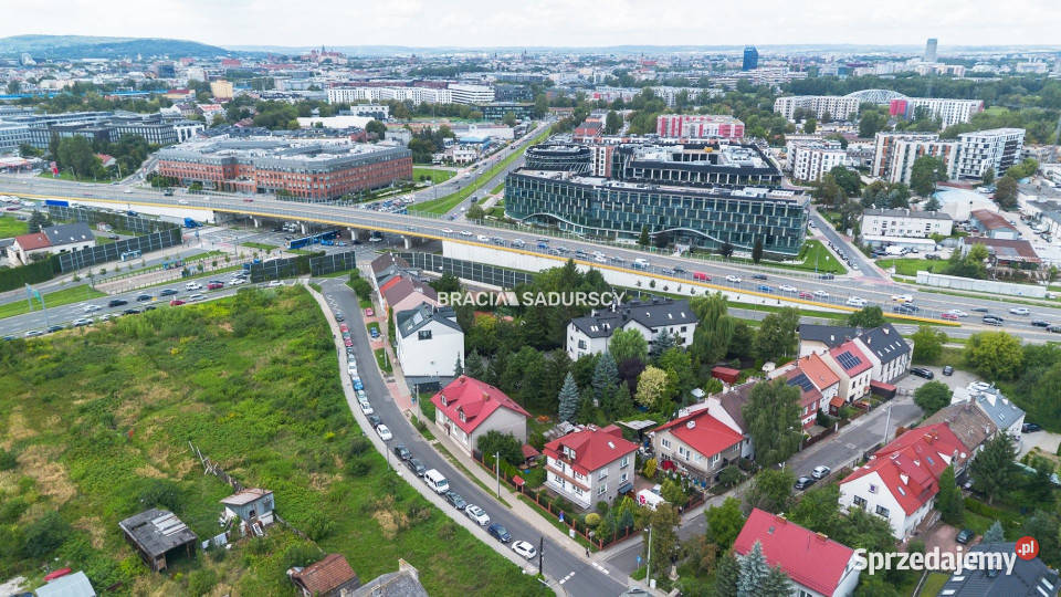 sprzedaży kamienicy Kraków Płaszowska 300m2