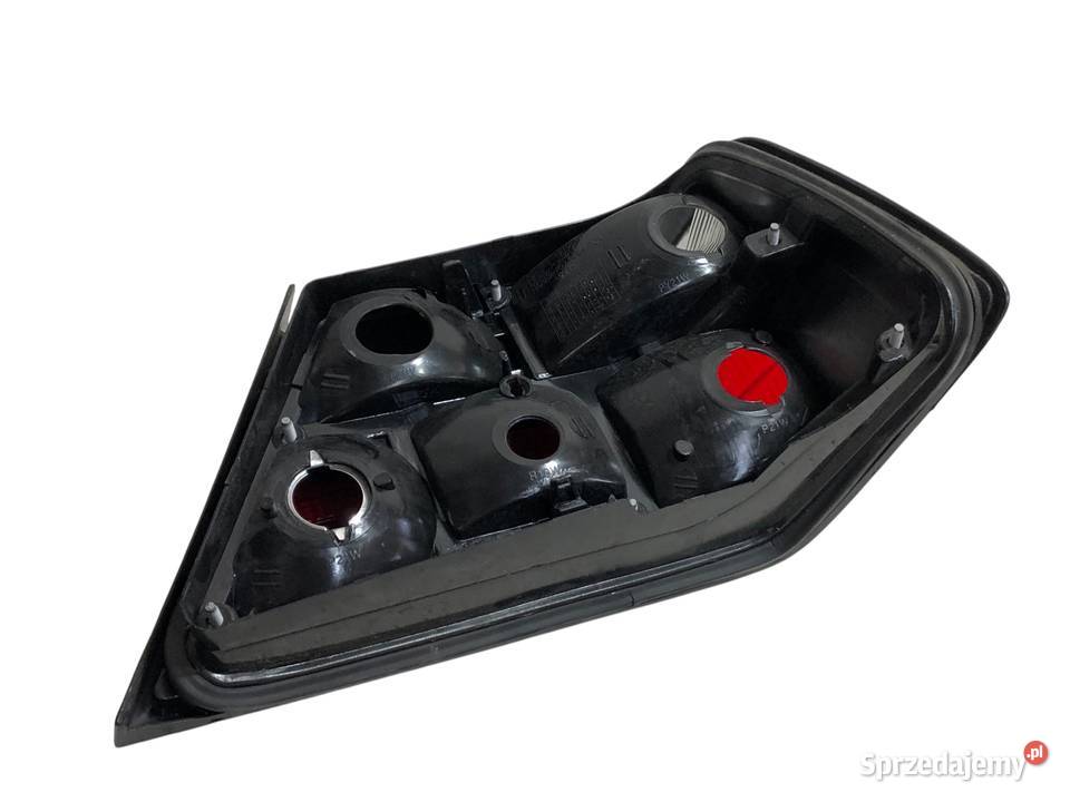MERCEDES W124 1994061996 SEDAN Lampa tylna lewa Skarżysko-Kamienna