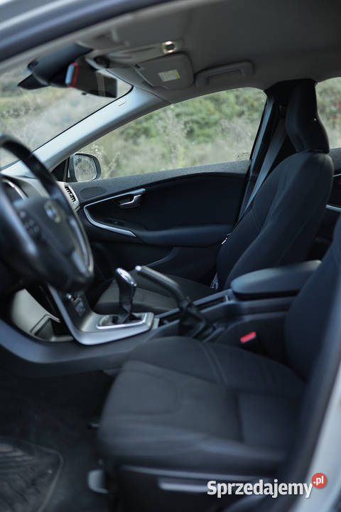 Volvo V40 2013 D2 1560cm3 Mszana Dolna