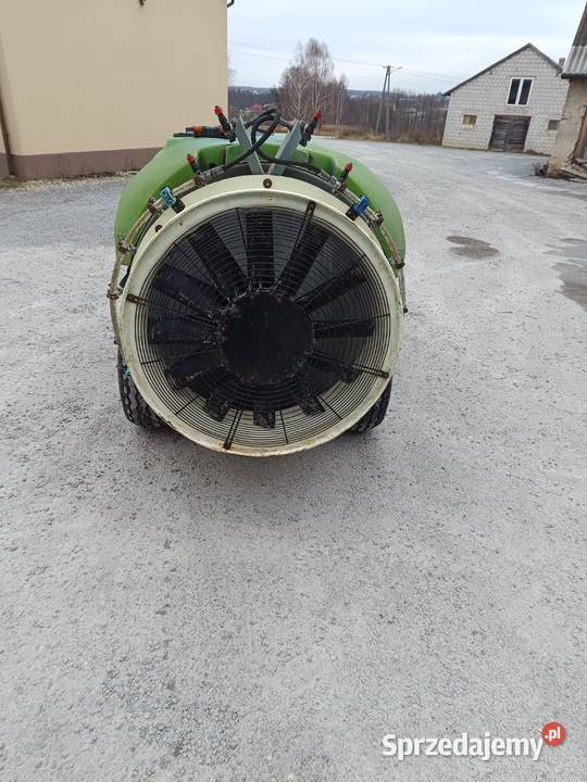 Opryskiwacz sadowniczy Ślęza Wulkan 1500 l Dom i Ogród świętokrzyskie Szydłów