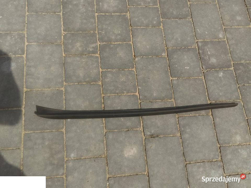 VW TIGUAN 2012 LISTWA BOCZNA DRZWI PRAWY TYŁ Kozubszczyzna