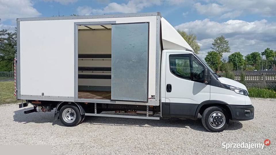 Iveco DAILY 35C16 160TDI KONTENER 8PALET DRZWI Borzykowa