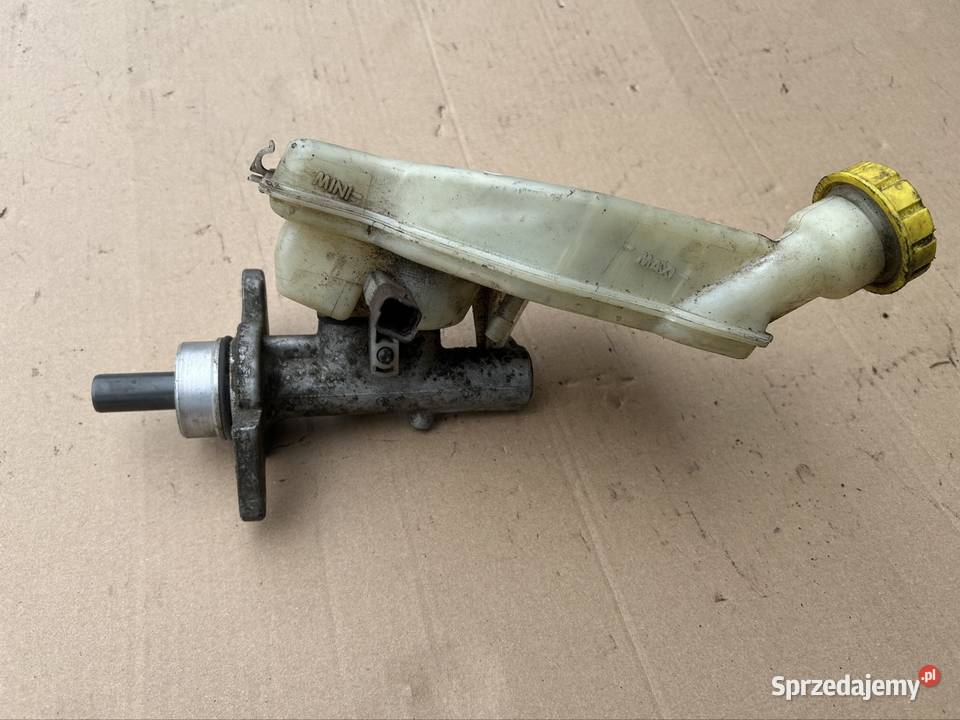 pompa hamulcowa zbiorniczek citroen c3 2005r