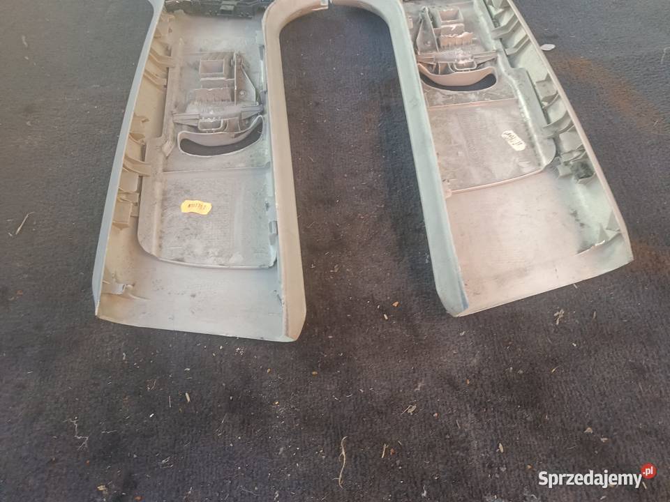 Osłona Słupka B Górna Prawa i Lewa Audi A4 B5 osobowe Myszków
