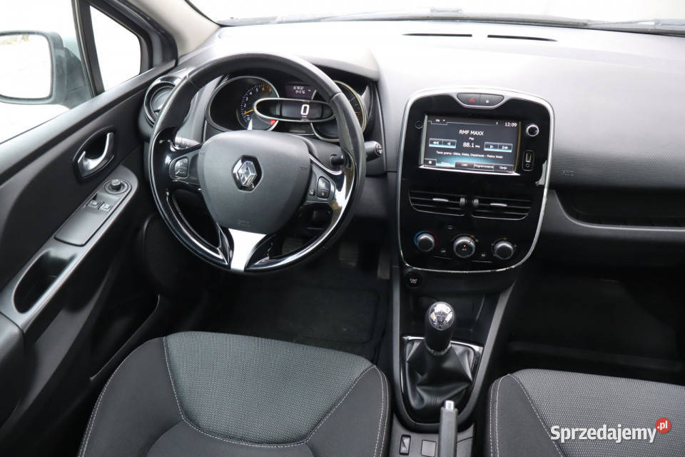 Renault Clio 12 16V 54KM